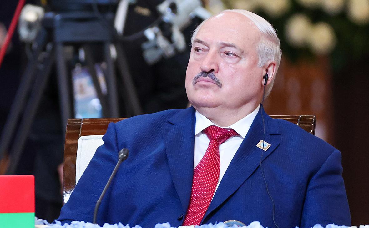 Лукашенко рассказал, за что «колошматил» губернаторов