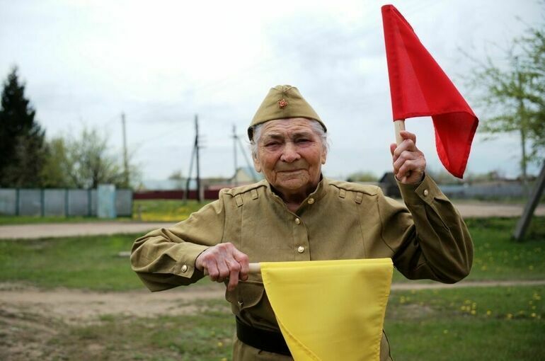 На 101-м году жизни скончалась знаменитая регулировщица Великой Победы Лиманская