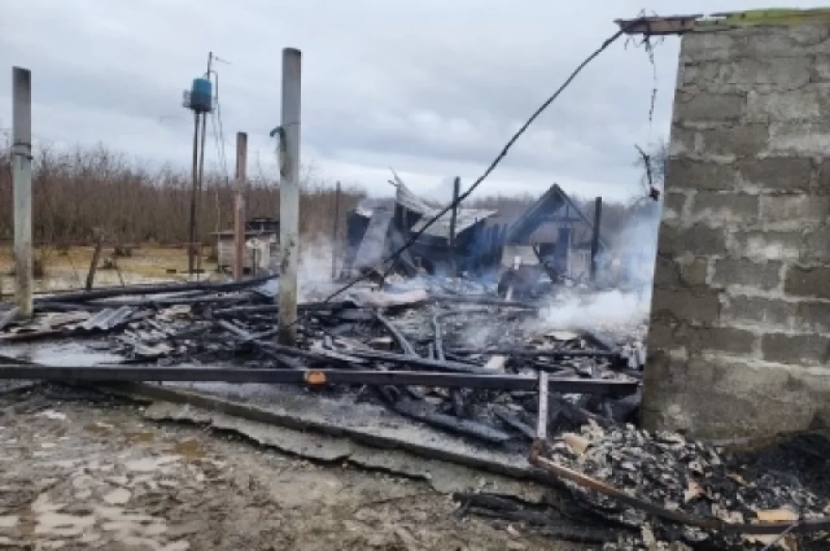 Пятеро детей погибли при пожаре в частном доме в Абхазии