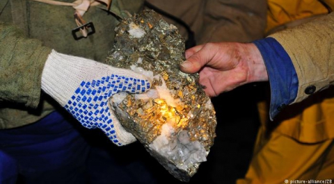 Крупнейшее золоторудное месторождение России ушло с молотка