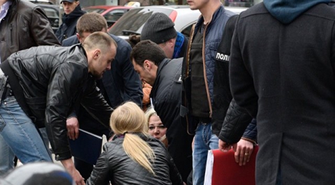 В России завели уголовное дело после убийства Вороненкова, сообщил источник