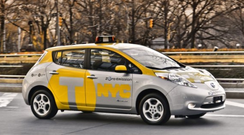 В марте 2020 года Nissan начнет тестирование беспилотных такси