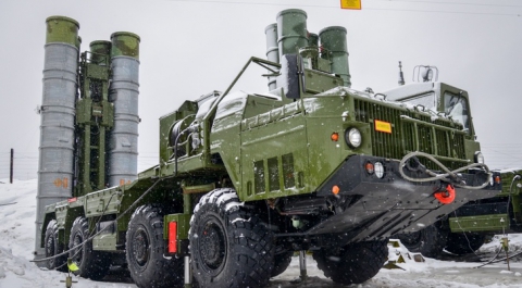Системы С-400 заступили на боевое дежурство в Саратовской области