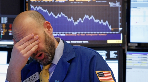 Dow Jones и S&P 500 упали на 10% с конца января