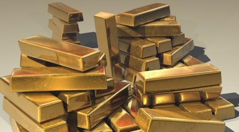 Россия установила рекорд, увеличив золотые запасы на 274 тонны — ЦБ