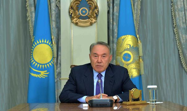 Назарбаев запретил размещать на купюрах и монетах надписи на русском языке