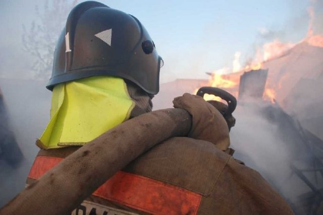 Площадь пожара на предприятии под Владимиром увеличилась до 5800 кв. метров