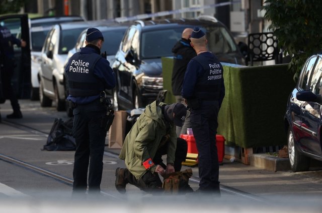 Политолог Стариков объяснил, почему террорист в Брюсселе был в ярком жилете