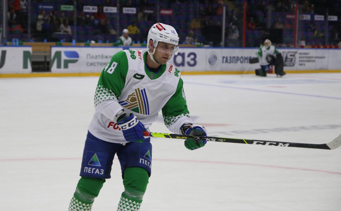 Хоккеист «Салавата Юлаева» первым сыграл тысячу матчей в КХЛ