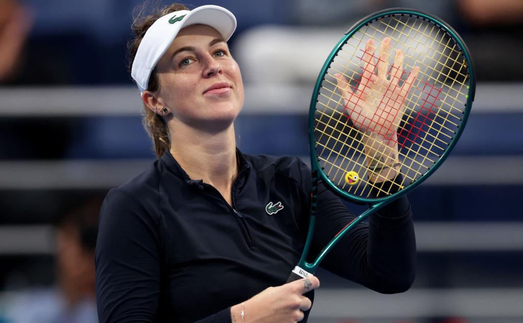 Россиянка проиграла Рыбакиной в полуфинале крупного турнира WTA в Дохе