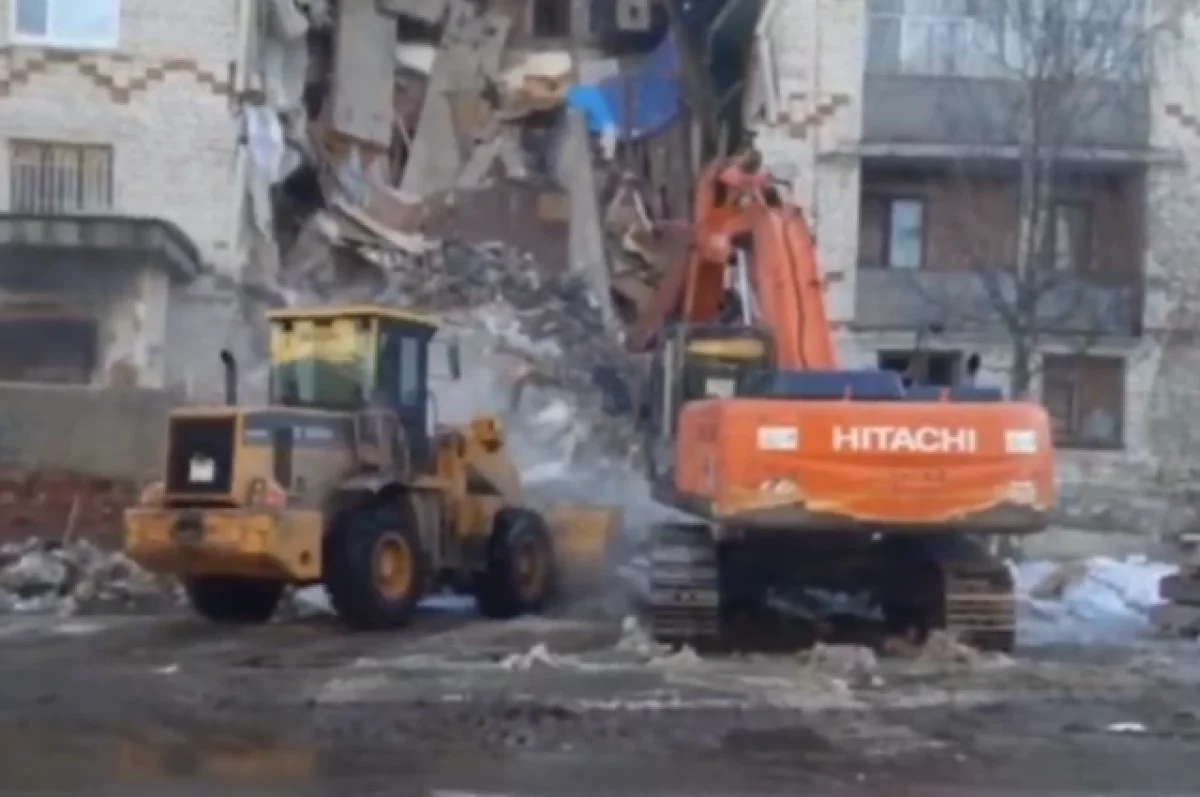 В Печоре ввели режим ЧС после частичного обрушения пятиэтажки