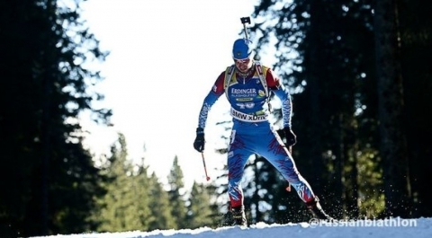 Россиянин Логинов завоевал серебро на этапе Кубка мира по биатлону в Чехии